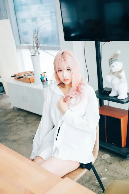 086.[Loozy] Taeri - Deviation (+S.Ver) 18